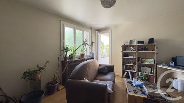 Appartement T3 à vendre - 3 pièces - 61.16 m2 - GAP - 05 - PROVENCE-ALPES-COTE-D-AZUR - Century 21 Habitat