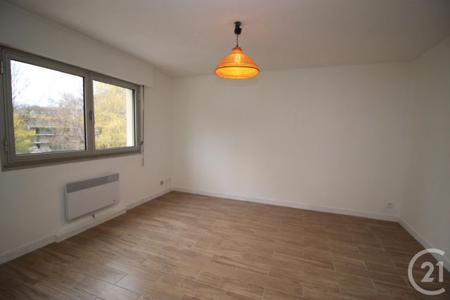 Appartement T2 à louer - 2 pièces - 53.06 m2 - GAP - 05 - PROVENCE-ALPES-COTE-D-AZUR - Century 21 Habitat