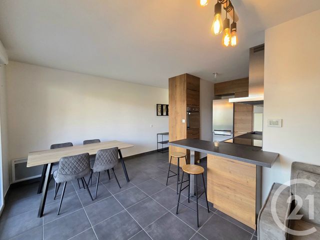 Appartement T3 à louer - 3 pièces - 56.97 m2 - GAP - 05 - PROVENCE-ALPES-COTE-D-AZUR - Century 21 Habitat