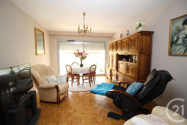 Appartement F3 à louer - 3 pièces - 76.81 m2 - GAP - 05 - PROVENCE-ALPES-COTE-D-AZUR - Century 21 Habitat