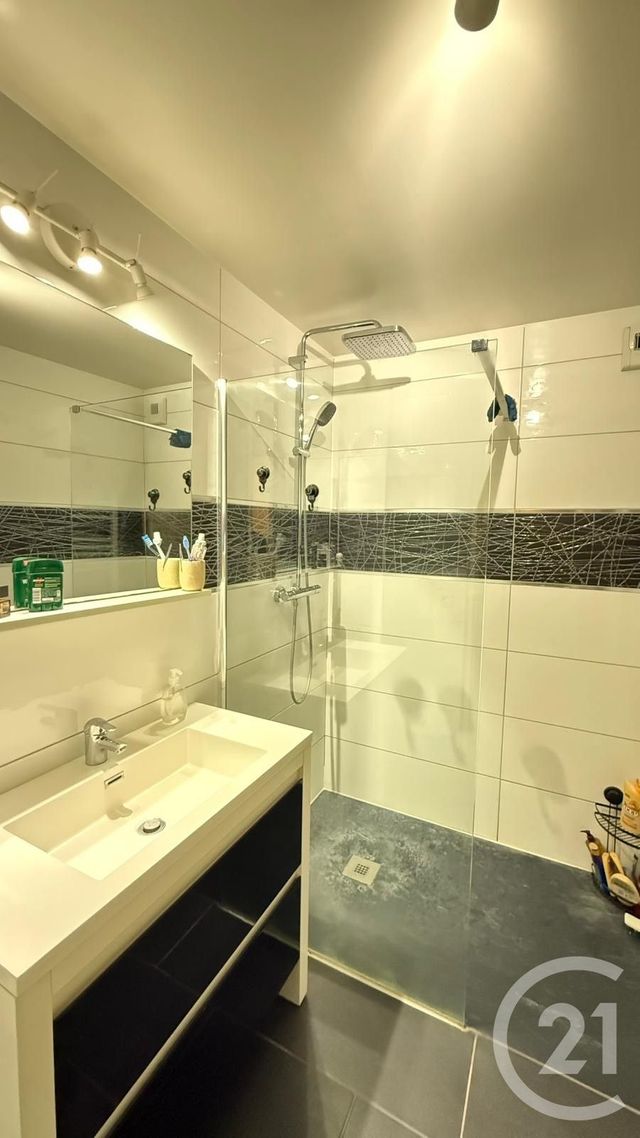 maison à vendre - 4 pièces - 90.0 m2 - TALLARD - 05 - PROVENCE-ALPES-COTE-D-AZUR - Century 21 Habitat