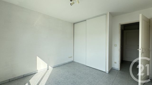 Appartement F2 à louer - 2 pièces - 54.74 m2 - GAP - 05 - PROVENCE-ALPES-COTE-D-AZUR - Century 21 Habitat