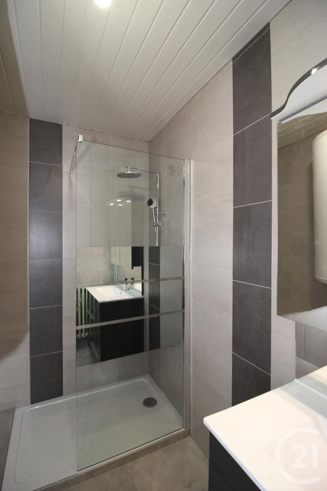 Appartement F4 à louer - 4 pièces - 73.62 m2 - GAP - 05 - PROVENCE-ALPES-COTE-D-AZUR - Century 21 Habitat