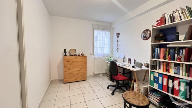 Appartement T4 à vendre - 4 pièces - 83.1 m2 - GAP - 05 - PROVENCE-ALPES-COTE-D-AZUR - Century 21 Habitat