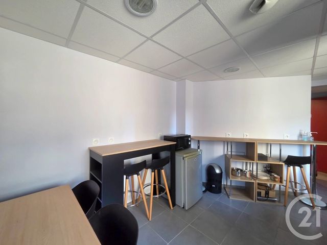 entreprise à louer - 39.0 m2 - GAP - 05 - PROVENCE-ALPES-COTE-D-AZUR - Century 21 Habitat