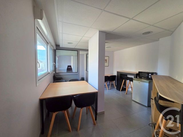 entreprise à louer - 39.0 m2 - GAP - 05 - PROVENCE-ALPES-COTE-D-AZUR - Century 21 Habitat