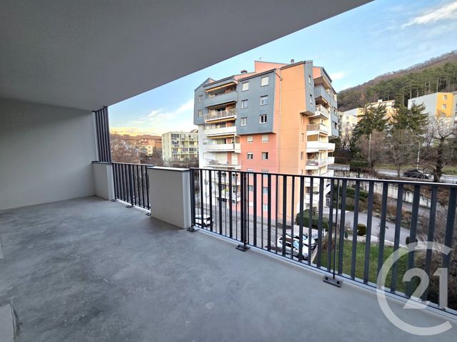 Appartement F2 à louer - 2 pièces - 42.74 m2 - GAP - 05 - PROVENCE-ALPES-COTE-D-AZUR - Century 21 Habitat