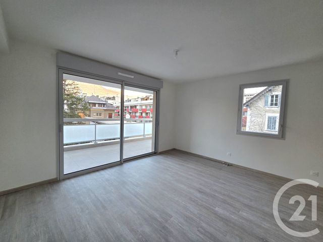 Appartement F2 à louer - 2 pièces - 49.74 m2 - GAP - 05 - PROVENCE-ALPES-COTE-D-AZUR - Century 21 Habitat