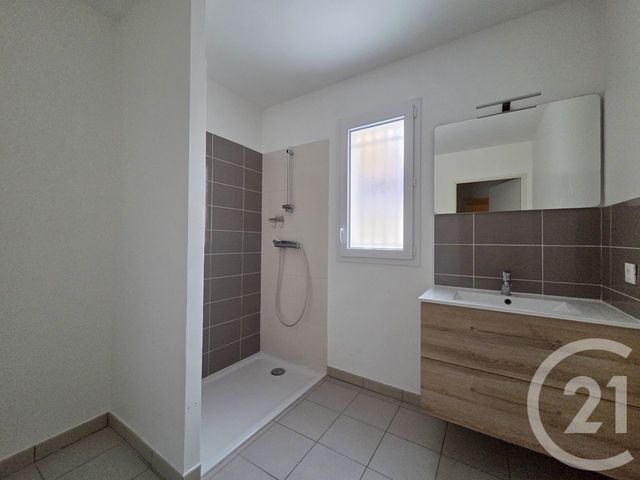 Appartement F3 à louer - 3 pièces - 56.5 m2 - GAP - 05 - PROVENCE-ALPES-COTE-D-AZUR - Century 21 Habitat