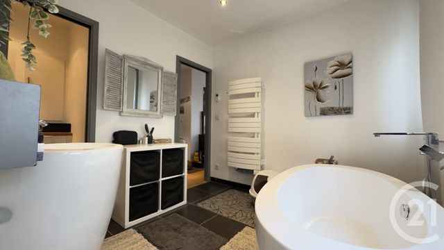 Appartement T3 à vendre - 3 pièces - 65.58 m2 - GAP - 05 - PROVENCE-ALPES-COTE-D-AZUR - Century 21 Habitat