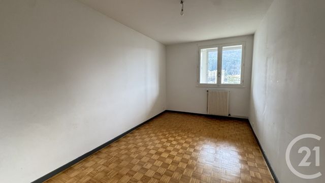 Appartement F4 à vendre - 4 pièces - 77.52 m2 - GAP - 05 - PROVENCE-ALPES-COTE-D-AZUR - Century 21 Habitat