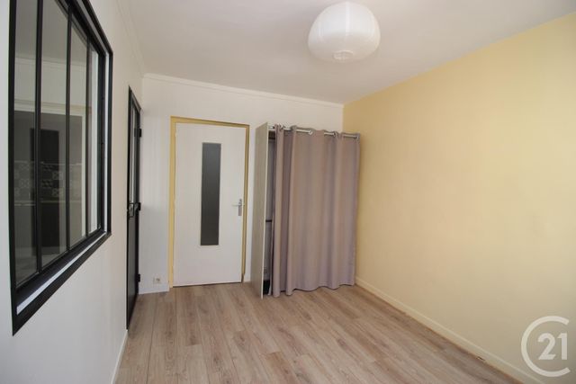 Appartement F2 à louer - 2 pièces - 28.75 m2 - GAP - 05 - PROVENCE-ALPES-COTE-D-AZUR - Century 21 Habitat