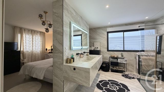 Appartement T4 à vendre - 4 pièces - 129.13 m2 - GAP - 05 - PROVENCE-ALPES-COTE-D-AZUR - Century 21 Habitat