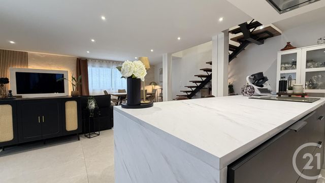 Appartement T4 à vendre - 4 pièces - 129.13 m2 - GAP - 05 - PROVENCE-ALPES-COTE-D-AZUR - Century 21 Habitat