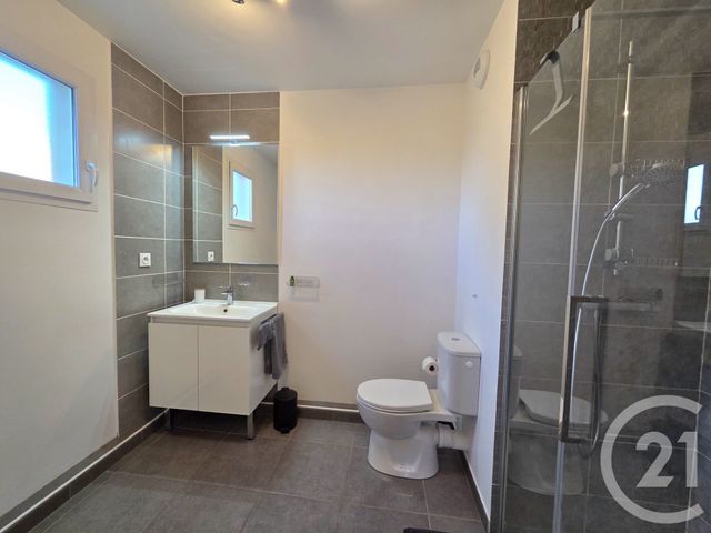 Appartement T2 à louer - 2 pièces - 43.9 m2 - GAP - 05 - PROVENCE-ALPES-COTE-D-AZUR - Century 21 Habitat