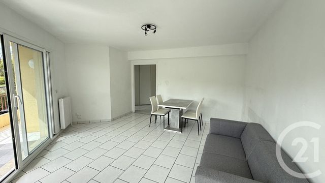 Appartement F3 à vendre - 3 pièces - 62.22 m2 - GAP - 05 - PROVENCE-ALPES-COTE-D-AZUR - Century 21 Habitat
