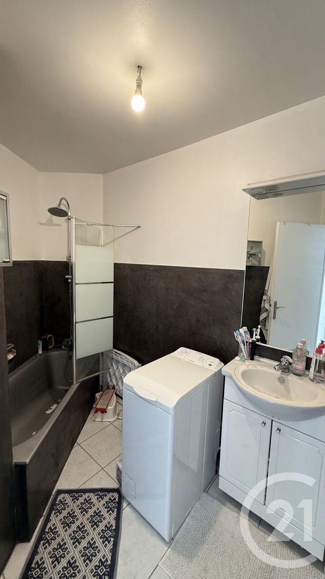 Appartement F3 à vendre - 3 pièces - 62.22 m2 - GAP - 05 - PROVENCE-ALPES-COTE-D-AZUR - Century 21 Habitat