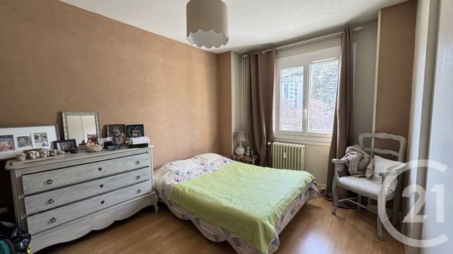 Appartement F4 à vendre - 4 pièces - 65.35 m2 - GAP - 05 - PROVENCE-ALPES-COTE-D-AZUR - Century 21 Habitat