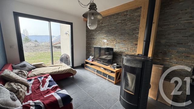 maison à vendre - 5 pièces - 113.08 m2 - LA ROCHE DES ARNAUDS - 05 - PROVENCE-ALPES-COTE-D-AZUR - Century 21 Habitat