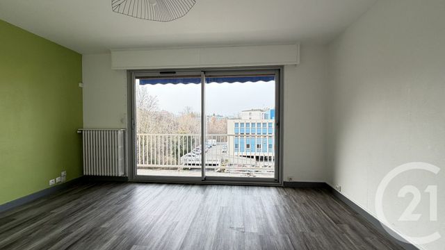 Appartement T3 à vendre - 3 pièces - 60.66 m2 - GAP - 05 - PROVENCE-ALPES-COTE-D-AZUR - Century 21 Habitat