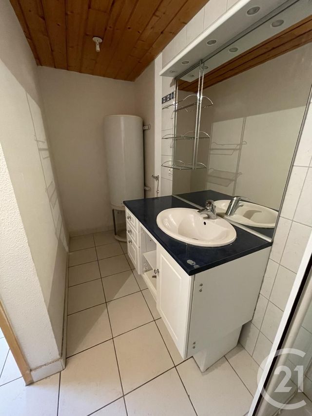 Appartement F3 à louer - 3 pièces - 65.84 m2 - LA SAULCE - 05 - PROVENCE-ALPES-COTE-D-AZUR - Century 21 Habitat
