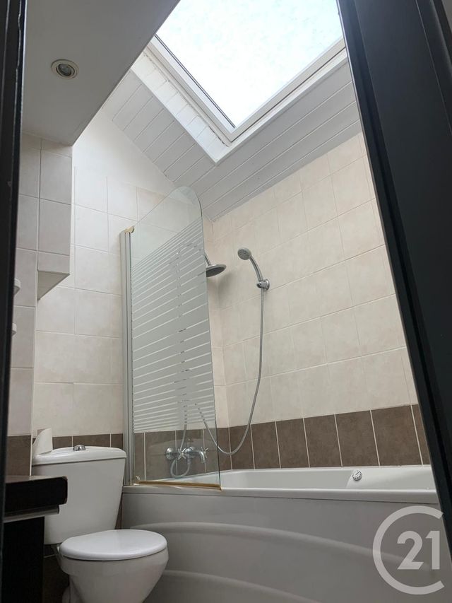 Appartement Duplex à louer - 2 pièces - 32.39 m2 - GAP - 05 - PROVENCE-ALPES-COTE-D-AZUR - Century 21 Habitat