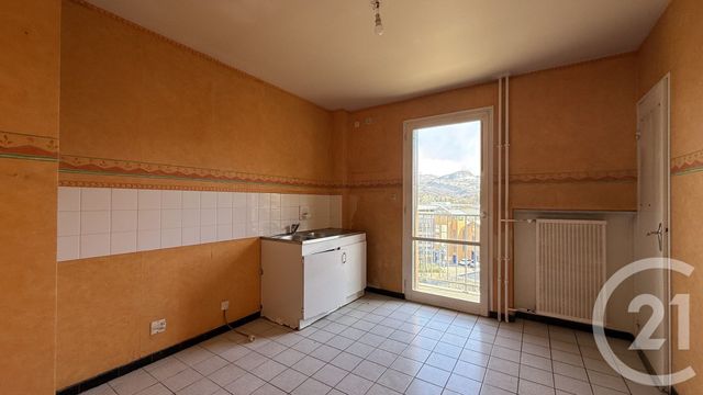 Appartement T2 à vendre - 2 pièces - 52.13 m2 - GAP - 05 - PROVENCE-ALPES-COTE-D-AZUR - Century 21 Habitat