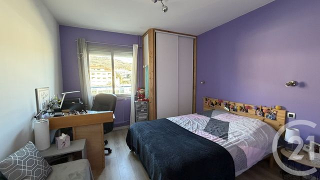 Appartement T4 à vendre - 4 pièces - 100.38 m2 - GAP - 05 - PROVENCE-ALPES-COTE-D-AZUR - Century 21 Habitat