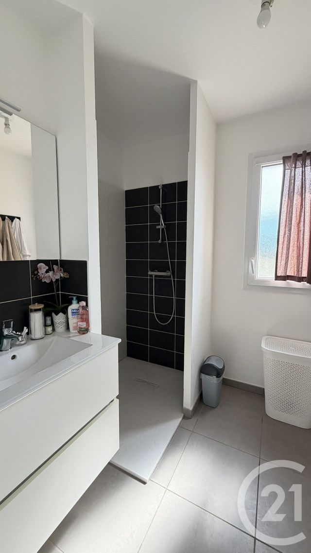 Appartement T2 à vendre - 2 pièces - 54.2 m2 - GAP - 05 - PROVENCE-ALPES-COTE-D-AZUR - Century 21 Habitat