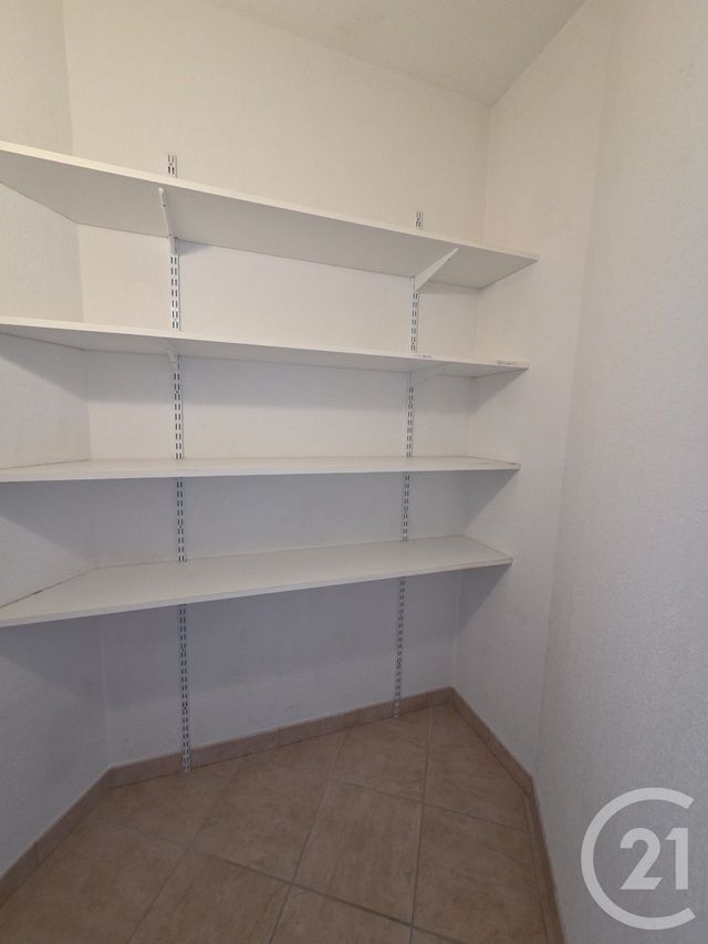 Appartement F3 à louer - 3 pièces - 73.41 m2 - GAP - 05 - PROVENCE-ALPES-COTE-D-AZUR - Century 21 Habitat