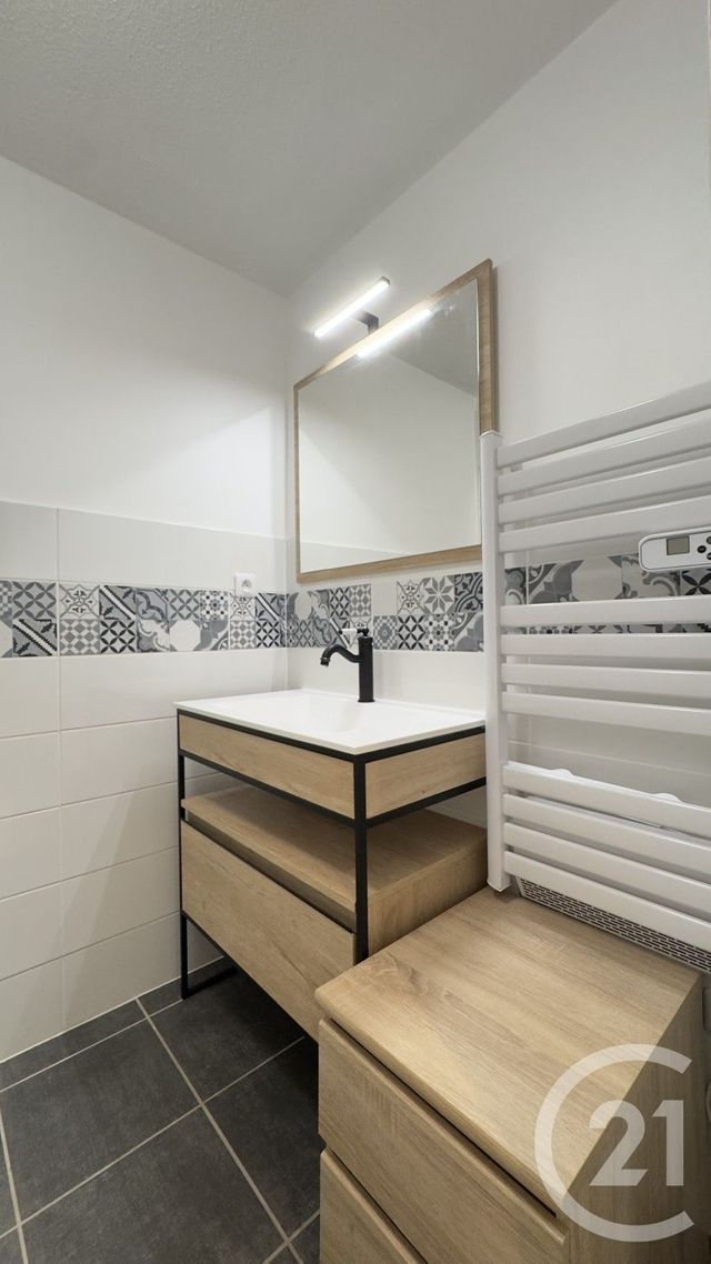 Appartement T2 à vendre - 2 pièces - 58.15 m2 - GAP - 05 - PROVENCE-ALPES-COTE-D-AZUR - Century 21 Habitat