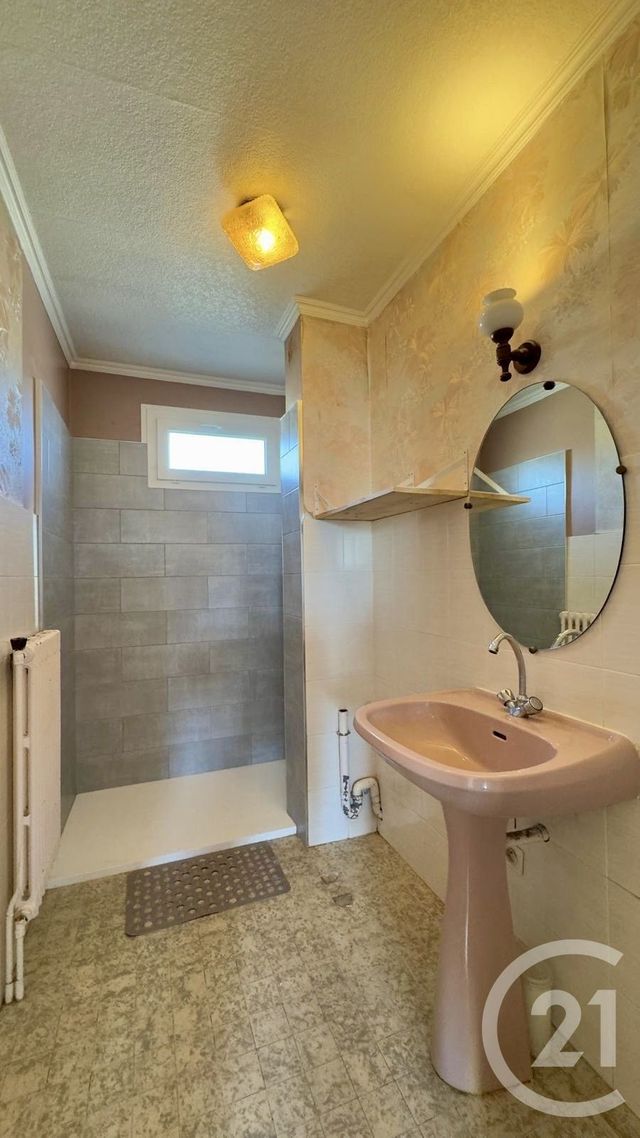 Appartement T4 à vendre - 4 pièces - 72.58 m2 - GAP - 05 - PROVENCE-ALPES-COTE-D-AZUR - Century 21 Habitat