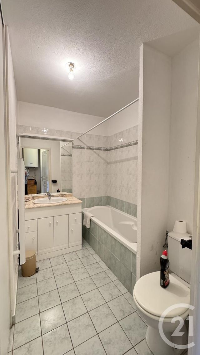 Appartement F2 à louer - 2 pièces - 29.37 m2 - GAP - 05 - PROVENCE-ALPES-COTE-D-AZUR - Century 21 Habitat