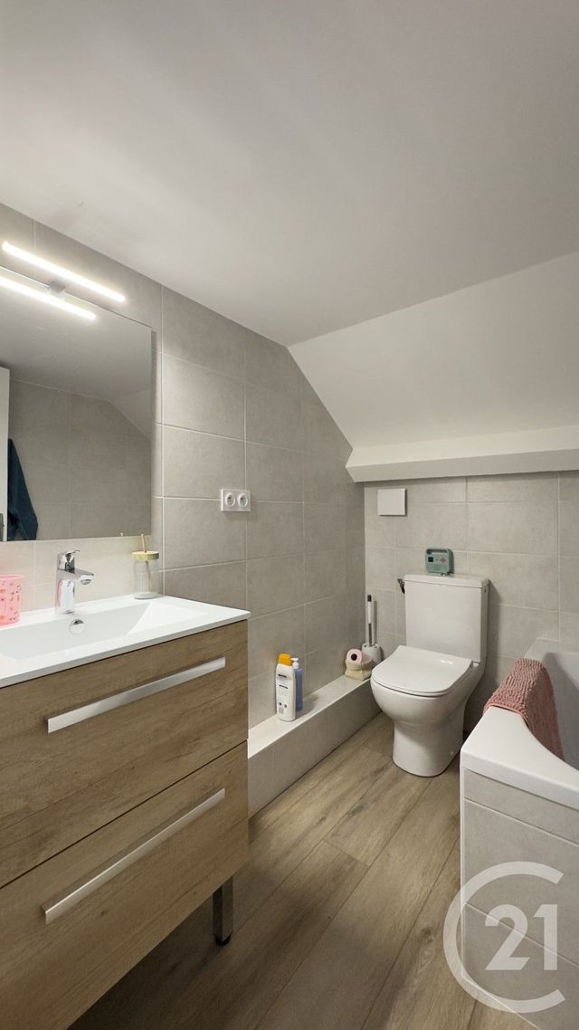 Appartement Duplex à vendre - 6 pièces - 103.12 m2 - GAP - 05 - PROVENCE-ALPES-COTE-D-AZUR - Century 21 Habitat