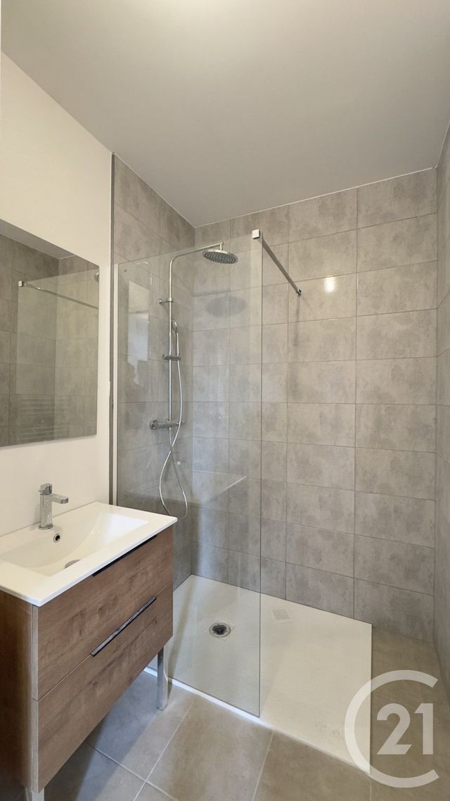 Appartement F1 à vendre - 1 pièce - 27.47 m2 - GAP - 05 - PROVENCE-ALPES-COTE-D-AZUR - Century 21 Habitat