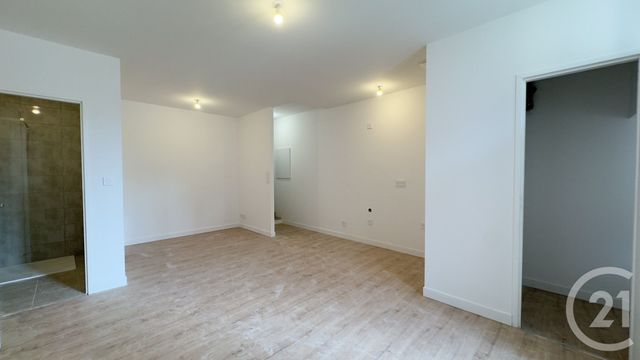 Appartement F1 à vendre - 1 pièce - 27.47 m2 - GAP - 05 - PROVENCE-ALPES-COTE-D-AZUR - Century 21 Habitat