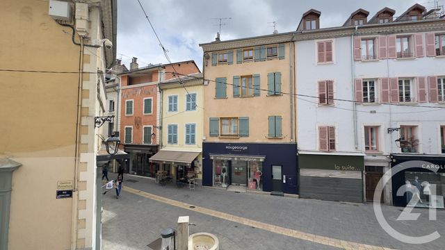 Appartement F2 bis à vendre - 3 pièces - 46.32 m2 - GAP - 05 - PROVENCE-ALPES-COTE-D-AZUR - Century 21 Habitat