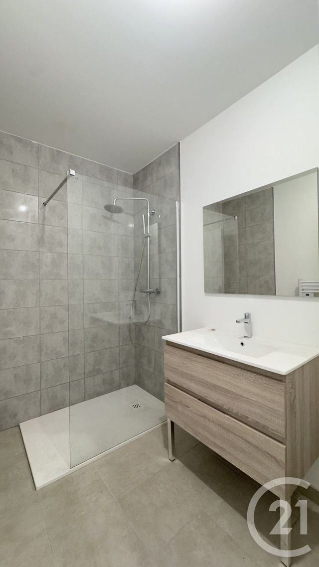Appartement F2 bis à vendre - 3 pièces - 46.32 m2 - GAP - 05 - PROVENCE-ALPES-COTE-D-AZUR - Century 21 Habitat