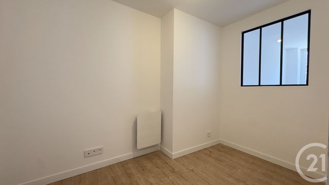 Appartement F2 bis à vendre - 3 pièces - 46.32 m2 - GAP - 05 - PROVENCE-ALPES-COTE-D-AZUR - Century 21 Habitat