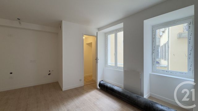 Appartement F1 à vendre - 1 pièce - 26.47 m2 - GAP - 05 - PROVENCE-ALPES-COTE-D-AZUR - Century 21 Habitat