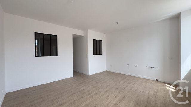 Appartement F2 bis à vendre - 3 pièces - 50.56 m2 - GAP - 05 - PROVENCE-ALPES-COTE-D-AZUR - Century 21 Habitat