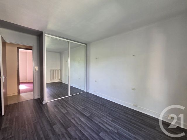 Appartement F5 à louer - 5 pièces - 104.46 m2 - GAP - 05 - PROVENCE-ALPES-COTE-D-AZUR - Century 21 Habitat