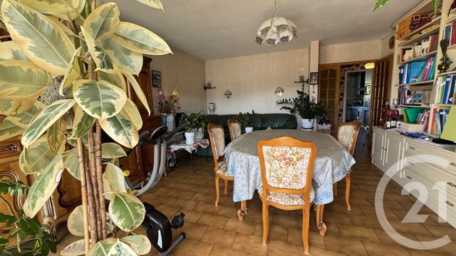 Appartement F4 à vendre - 4 pièces - 93.77 m2 - GAP - 05 - PROVENCE-ALPES-COTE-D-AZUR - Century 21 Habitat