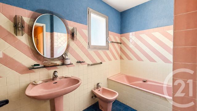 Appartement T3 à vendre - 3 pièces - 96.0 m2 - GAP - 05 - PROVENCE-ALPES-COTE-D-AZUR - Century 21 Habitat