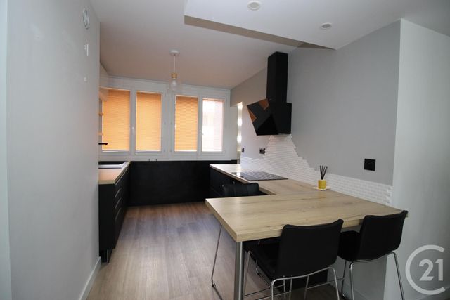 Appartement F4 à louer - 4 pièces - 92.99 m2 - GAP - 05 - PROVENCE-ALPES-COTE-D-AZUR - Century 21 Habitat