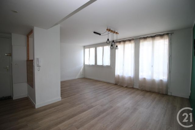 Appartement F4 à louer - 4 pièces - 92.99 m2 - GAP - 05 - PROVENCE-ALPES-COTE-D-AZUR - Century 21 Habitat