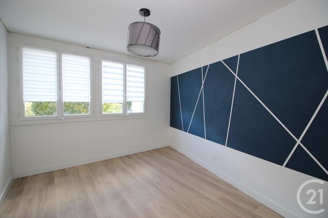 Appartement F4 à louer - 4 pièces - 92.99 m2 - GAP - 05 - PROVENCE-ALPES-COTE-D-AZUR - Century 21 Habitat