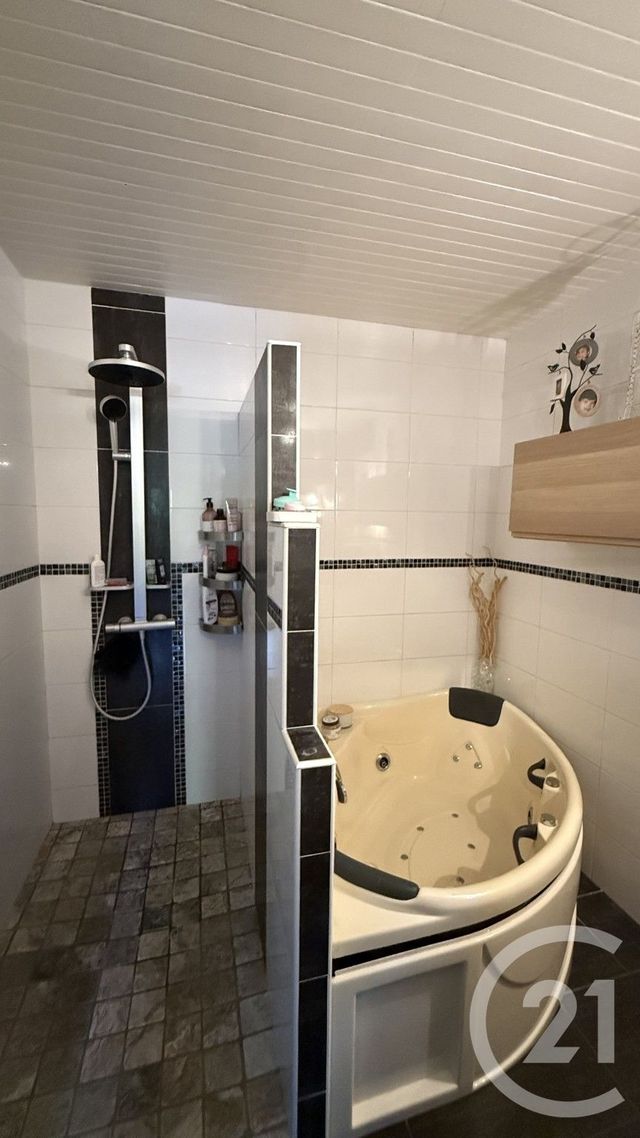 maison à vendre - 5 pièces - 127.1 m2 - GAP - 05 - PROVENCE-ALPES-COTE-D-AZUR - Century 21 Habitat