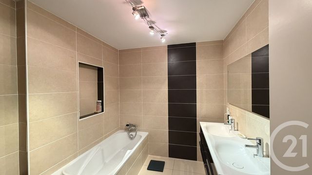 maison à vendre - 5 pièces - 168.56 m2 - GAP - 05 - PROVENCE-ALPES-COTE-D-AZUR - Century 21 Habitat