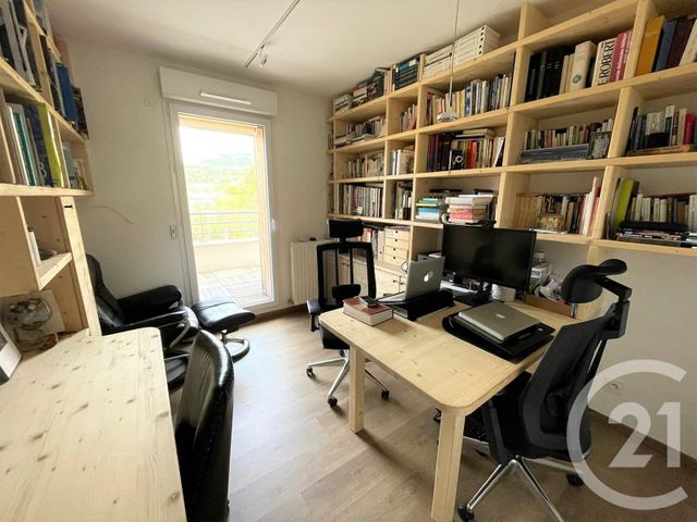 Appartement T4 à vendre - 4 pièces - 88.87 m2 - GAP - 05 - PROVENCE-ALPES-COTE-D-AZUR - Century 21 Habitat